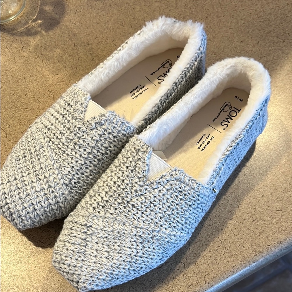 TOMS Gray Knit Slip-On Shoes